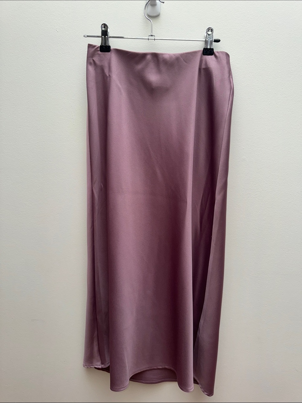 Satin Midi Skirt in Mauve Pink